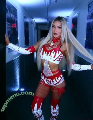 Izzi Dame / WWE NXT / izzi_bee / izzi_wwe nude photo #0439