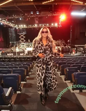 Izzi Dame / WWE NXT / izzi_bee / izzi_wwe nude photo #0456