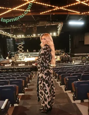 Izzi Dame / WWE NXT / izzi_bee / izzi_wwe nude photo #0459