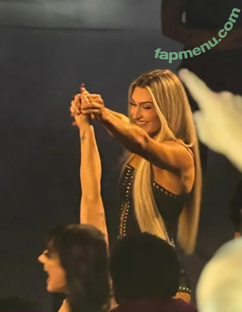 Izzi Dame nude photo #0415 (WWE NXT / izzi_bee / izzi_wwe)