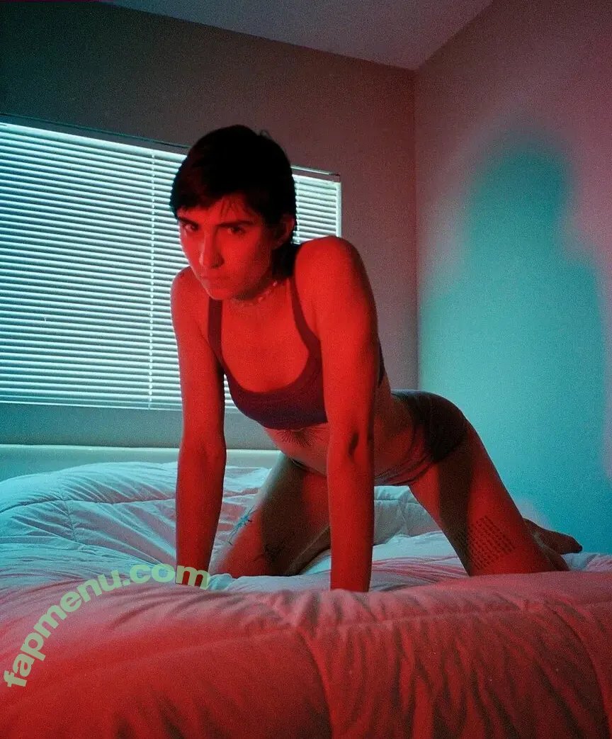 Izzi Rojas nude photo #0027 (actorwho_lovesyou / is_he_rojas)