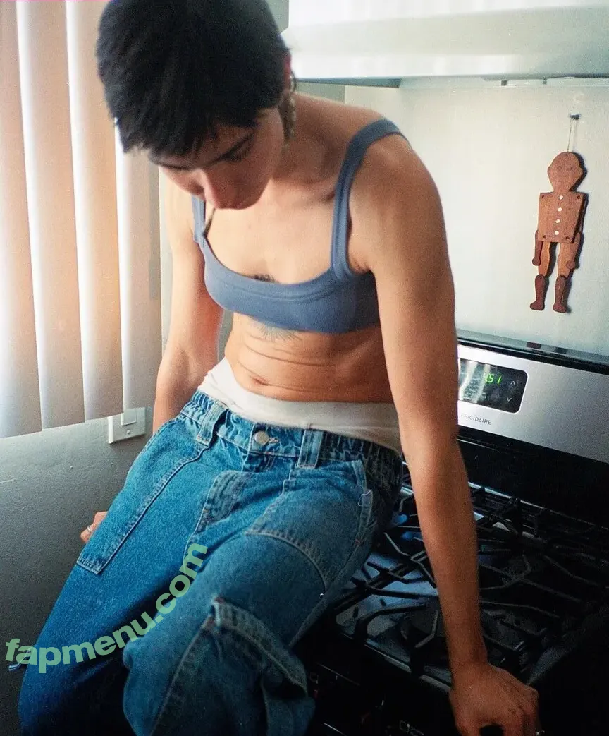 Izzi Rojas nude photo #0031 (actorwho_lovesyou / is_he_rojas)