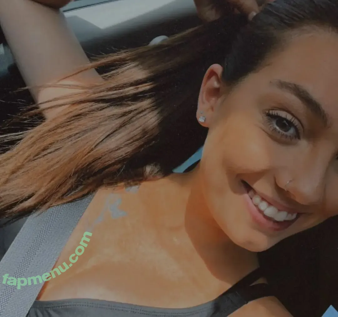 Izziyo14 nude photo #0053 (Izzijoe14 / Izzilzyo)