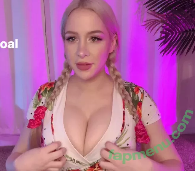 Izzy G nude photo #0064 (mizzizzyg / pnkysparkles)