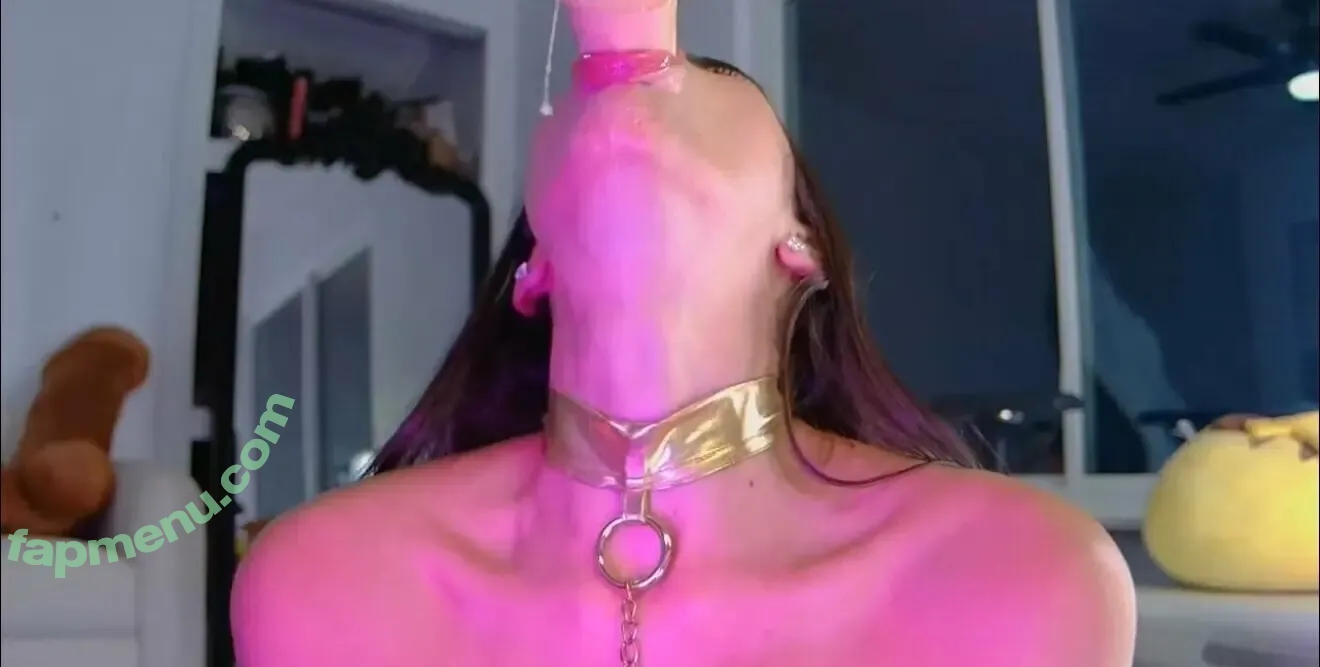 Izzy Green nude photo #0029 (Lazybutnotwithyou / abellaskies / izzygreen / izzyygreenn.xo)