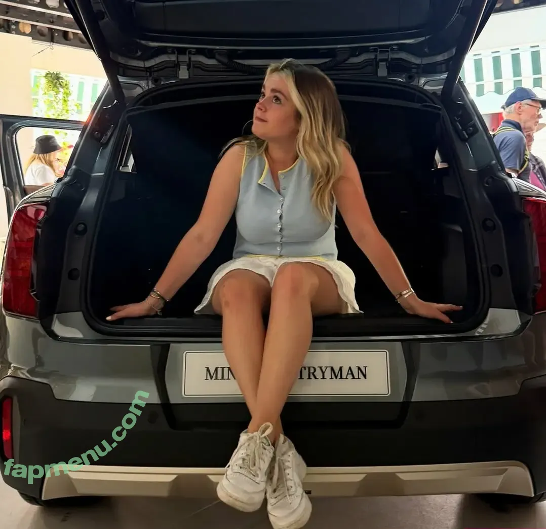 Izzy Hammond nude photo #0037 (izzyhammondx)