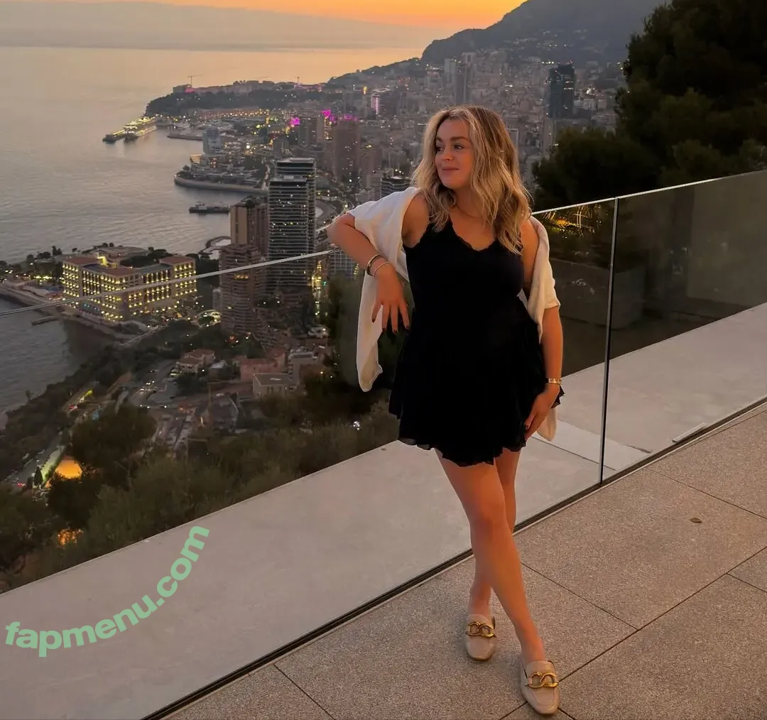 Izzy Hammond nude photo #0060 (izzyhammondx)