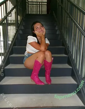 Izzy Moreno / ItsIzzyMania / WWYTWrestling nude photo #0288