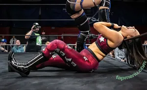 Izzy Moreno / WWYTWrestling / itsizzymania / izzymania nude photo #0318