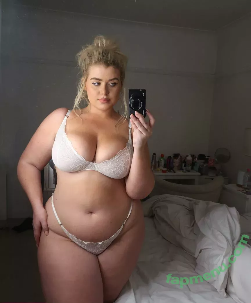 Izzy Nicholls nude photo #0031 (isabelnichollsnall)