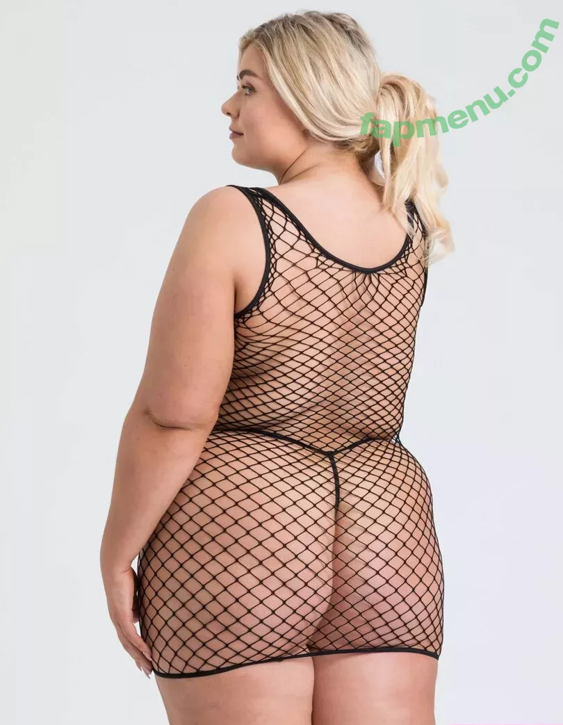 Izzy Nicholls nude photo #0033 (isabelnichollsnall)