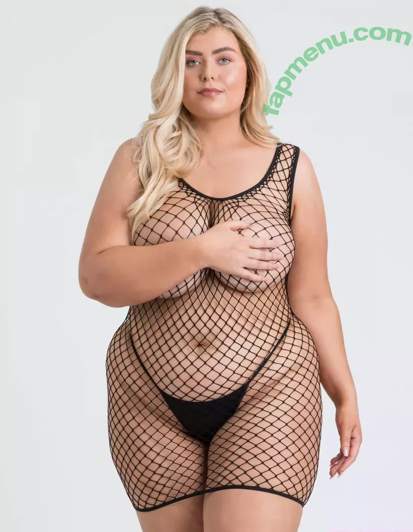 Izzy Nicholls nude photo #0034 (isabelnichollsnall)