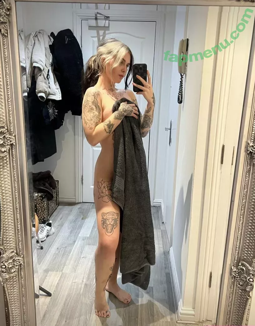 Izzy Siim nude photo #0050 (izzys1m / izzysiim)