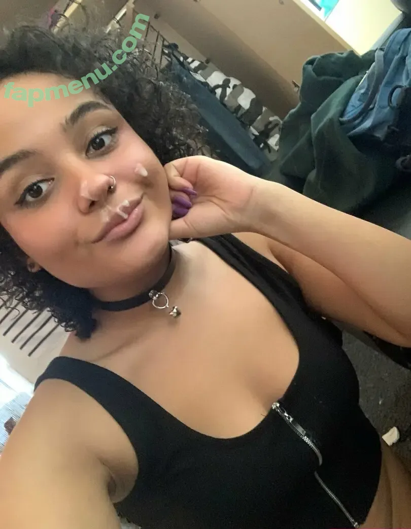 Izzy nude photo #0041 (izzyvega / izzyzapata_)