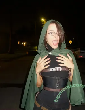 Izzybizzyspider / itsizzypaige nude photo #0411