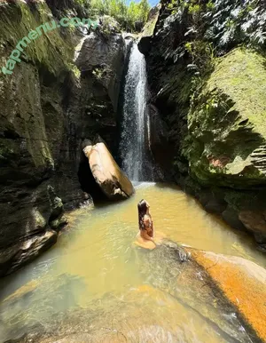 Izzybizzyspider / itsizzypaige nude photo #0419