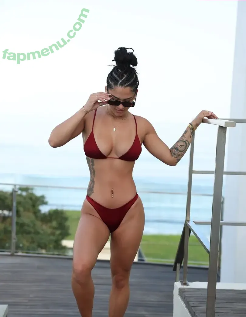 _izzyflannery_ nude photo #0082 (_izzyflannery_)