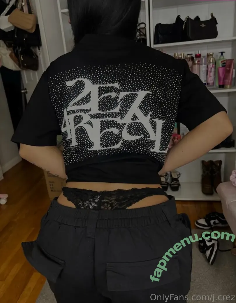 j.crez nude photo #0009 (j.crez)