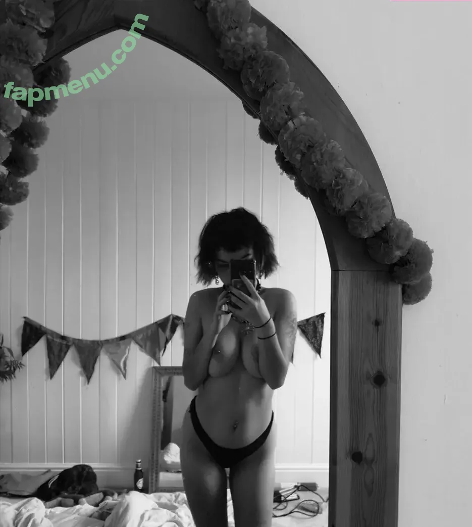 J3lly.b4by nude photo #0026 (ev4mae / eva)