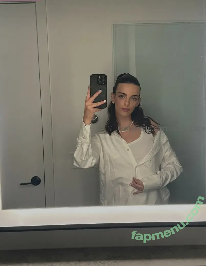 Jacelyn Fincher nude photo #0059 (jxce_fxnch)