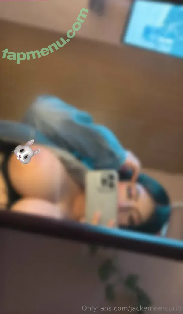 jackemeercurio nude photo #0032 (jackelinemendesof_1)