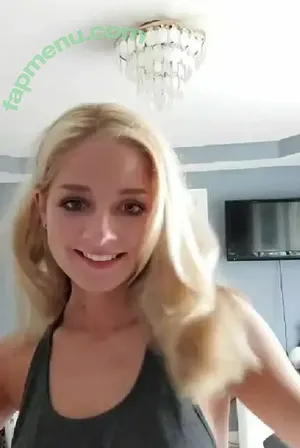 Jackie Evancho / officialjackieevancho nude photo #0043