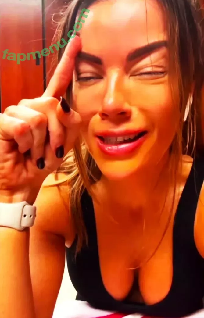 Jackie Redmond nude photo #0200 (Jackie_Redmond / jackieredmond)