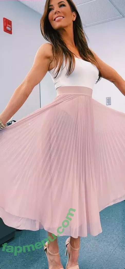 Jackie Redmond nude photo #0257 (Jackie_Redmond / jackieredmond)