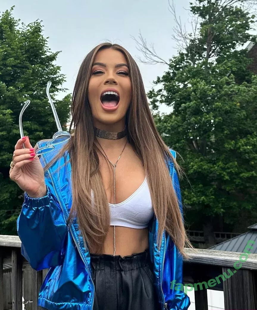 Jackie Redmond nude photo #0363 (Jackie_Redmond / jackieredmond)