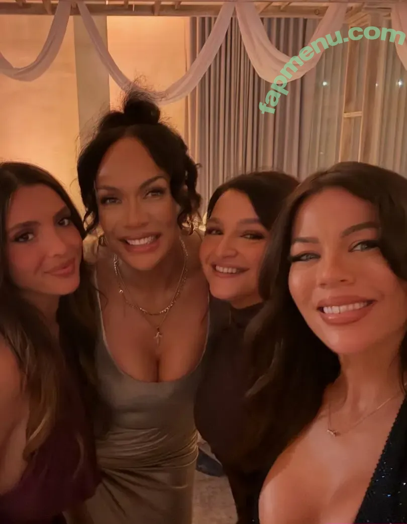 Jackie Redmond nude photo #1293 (Jackie_Redmond / jackieredmond)