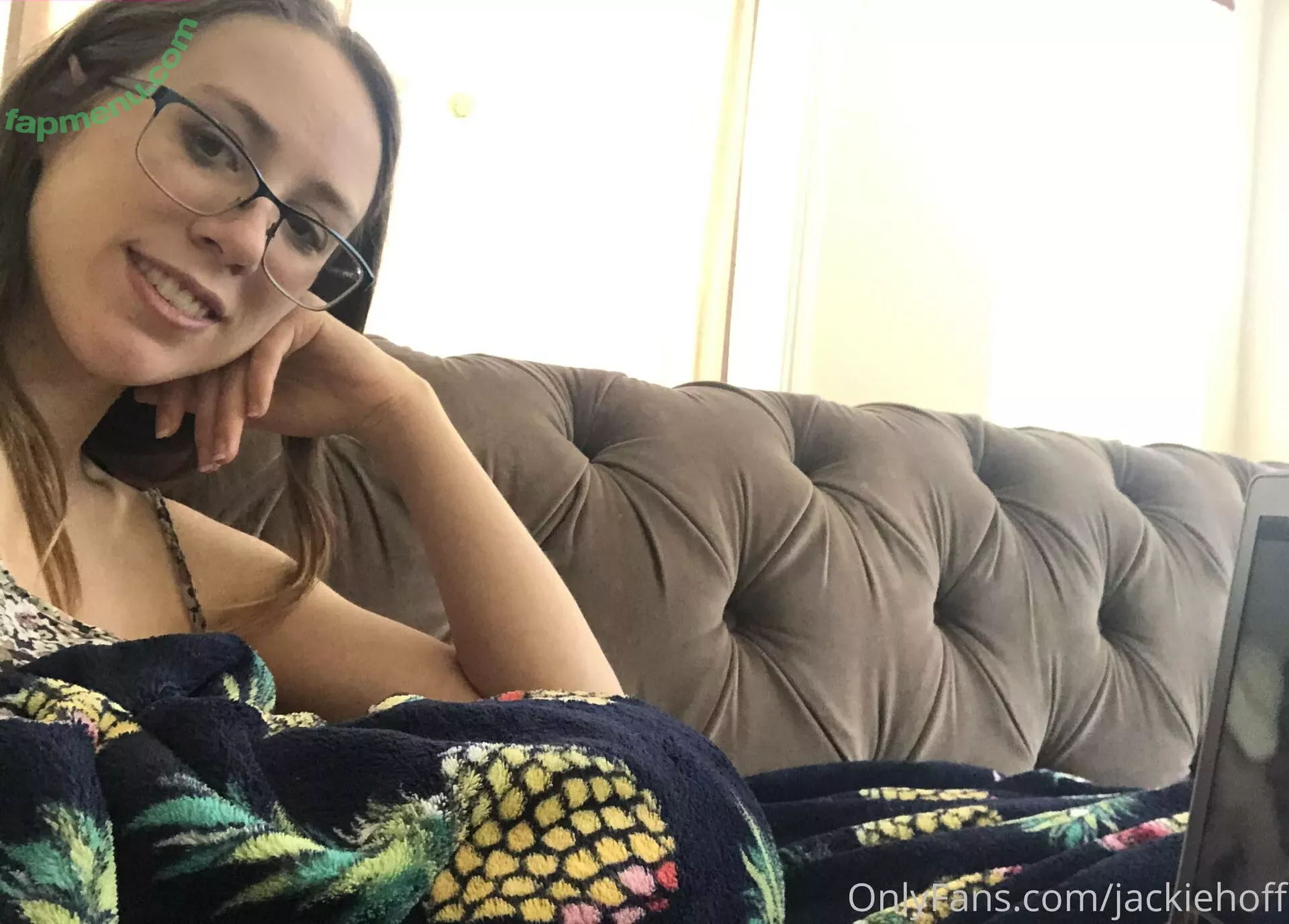jackiehoff nude photo #0076 (jackiephoff)