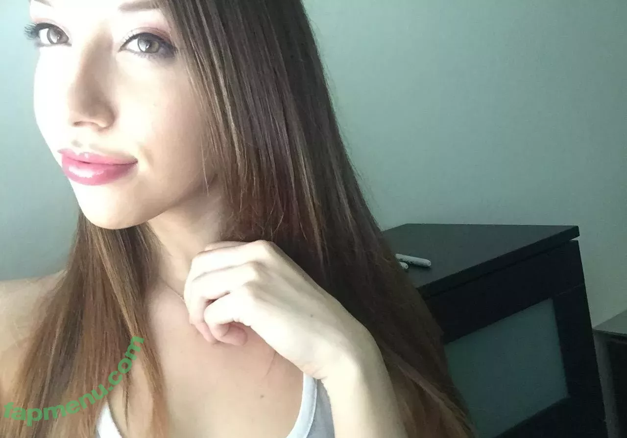 JackieMButler nude photo #0006 (JackieMButler)