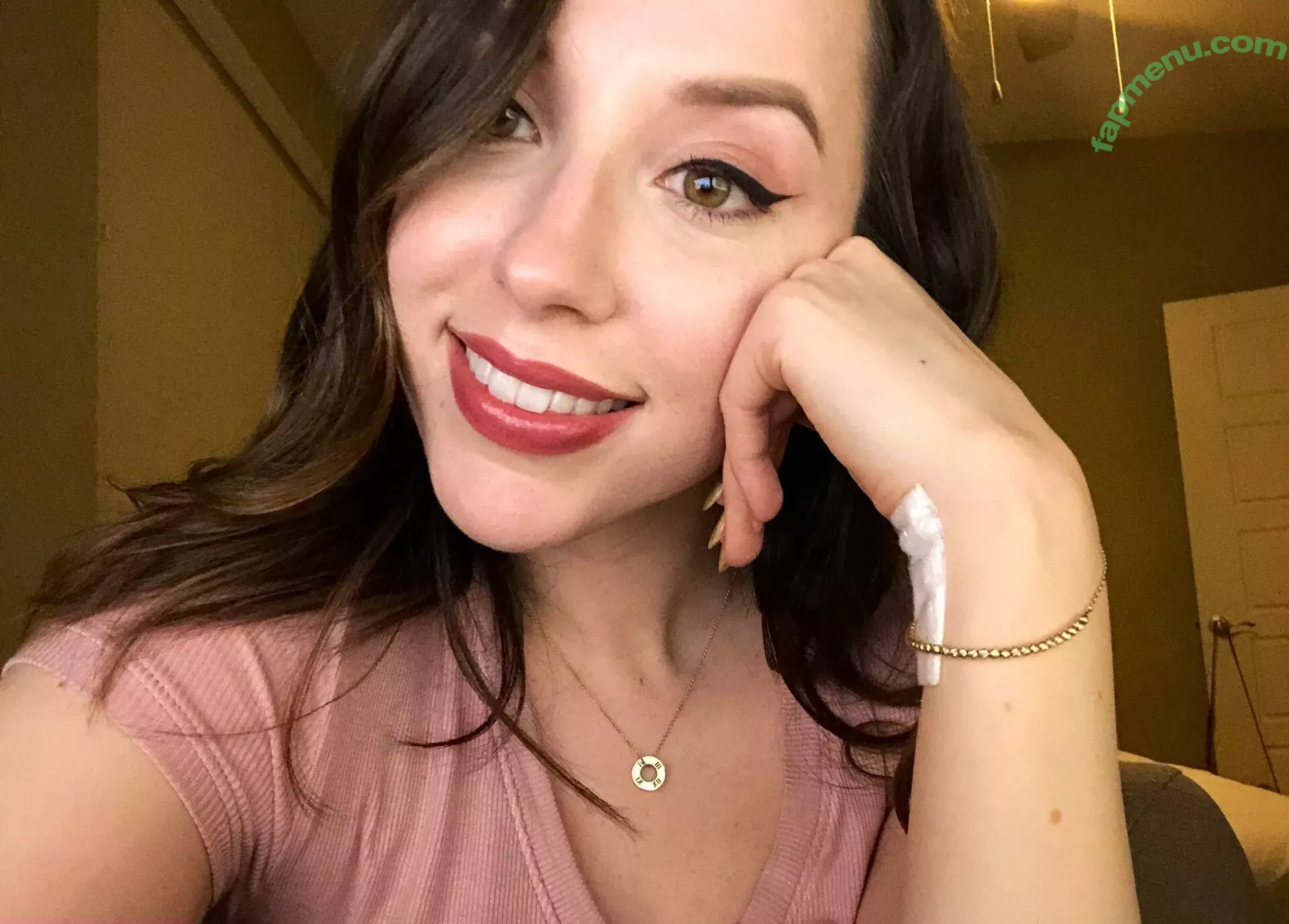 JackieMButler nude photo #0075 (JackieMButler)