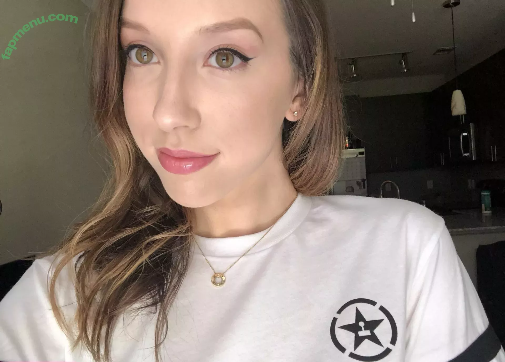 JackieMButler nude photo #0078 (JackieMButler)