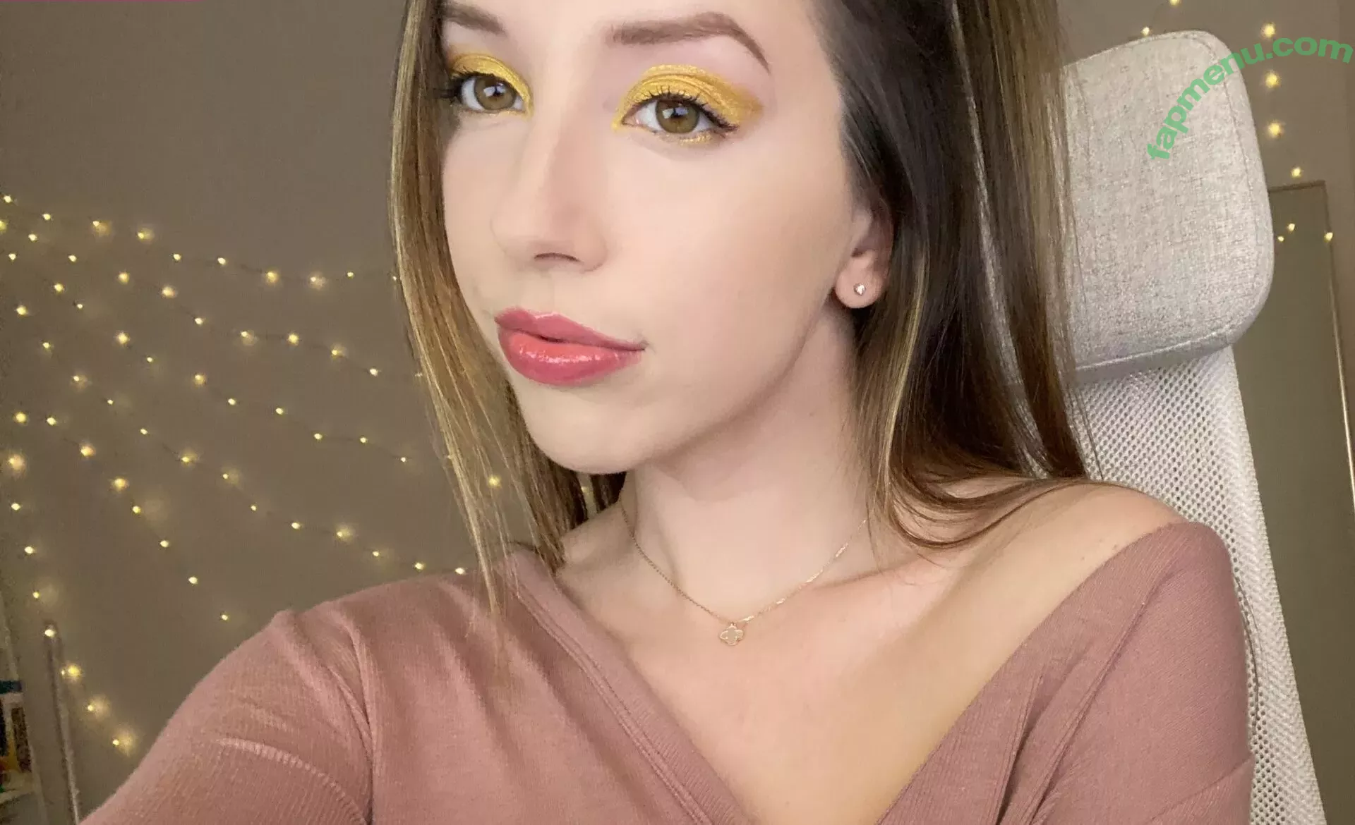 JackieMButler nude photo #0093 (JackieMButler)