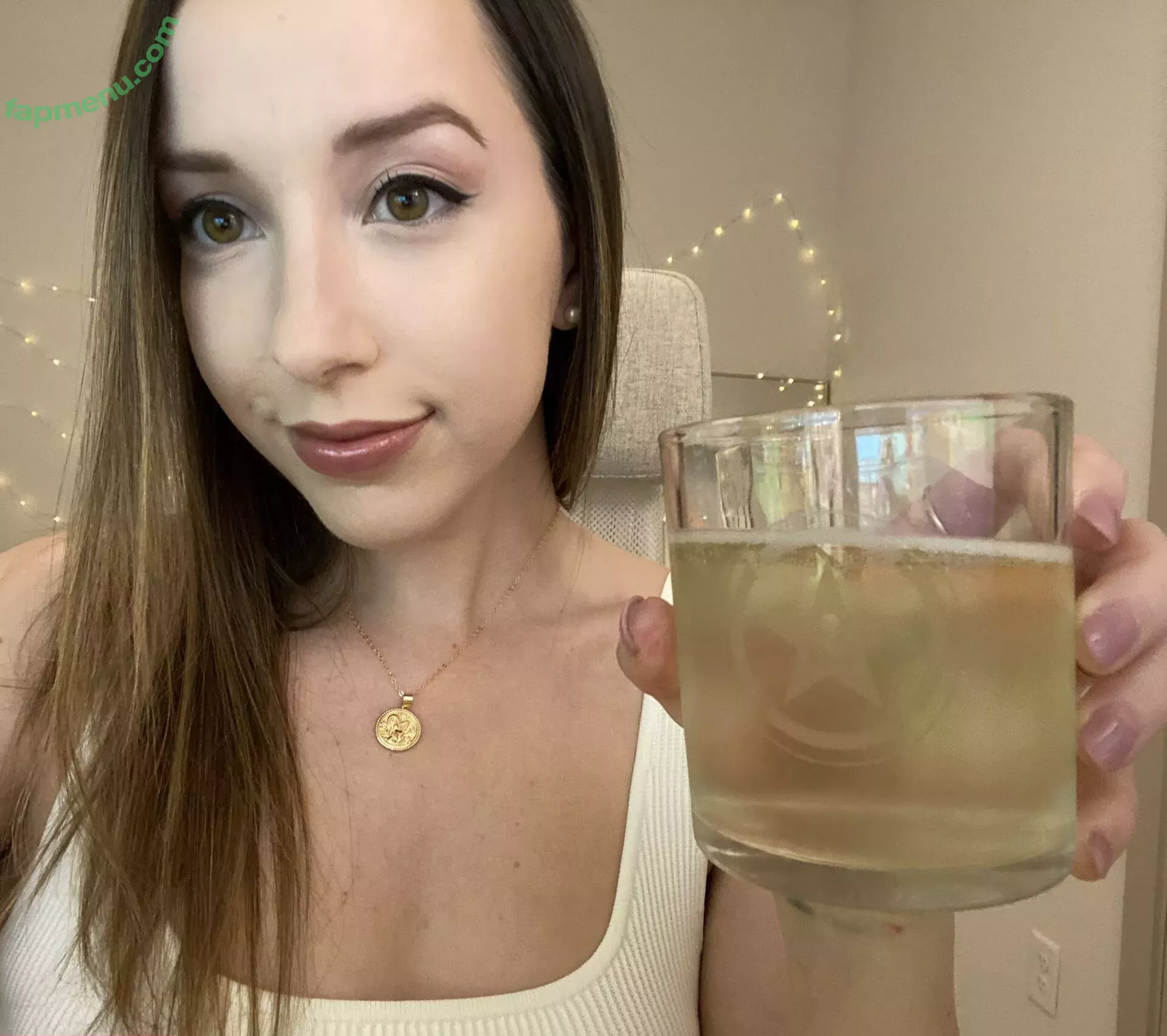 JackieMButler nude photo #0100 (JackieMButler)