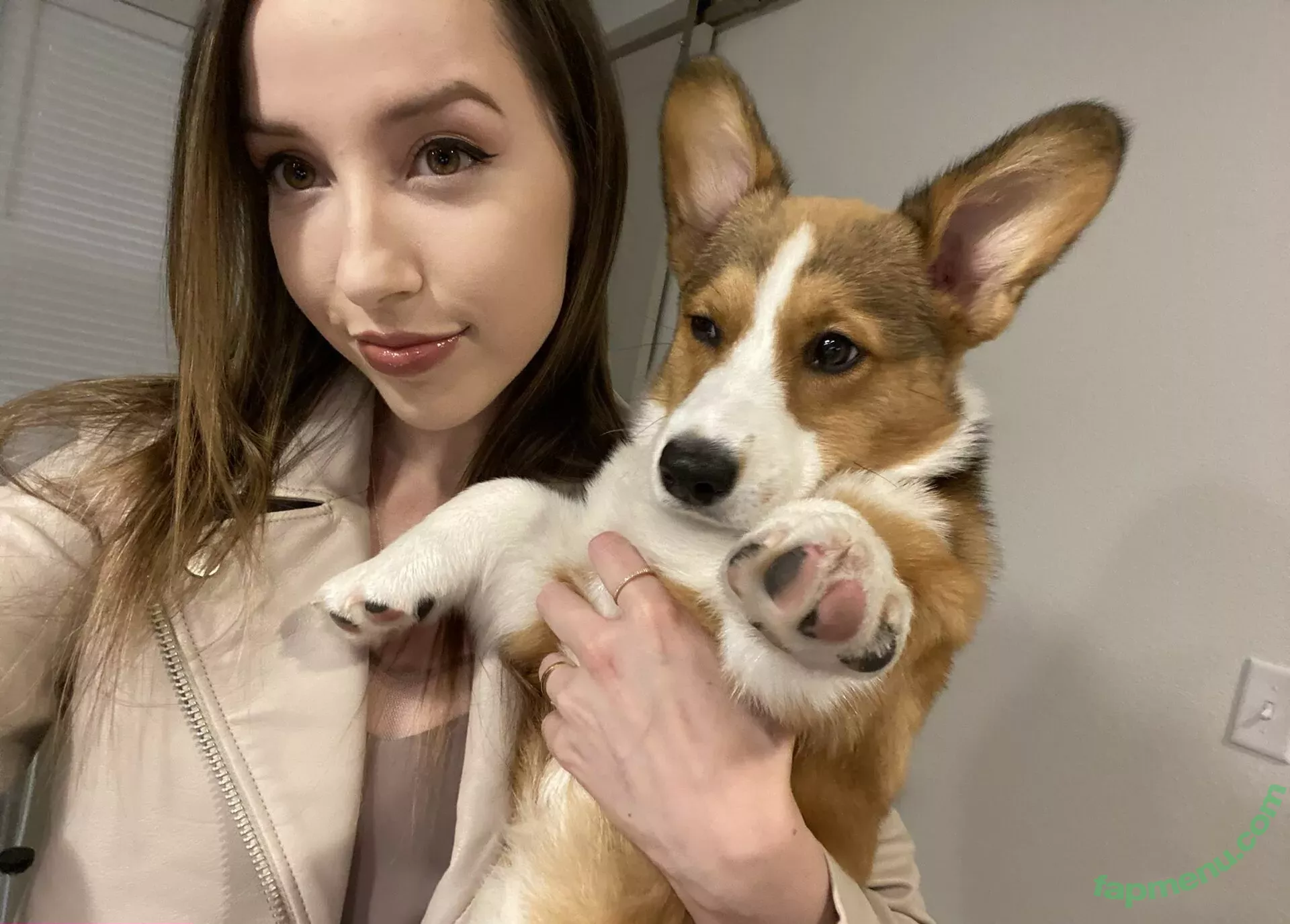 JackieMButler nude photo #0105 (JackieMButler)