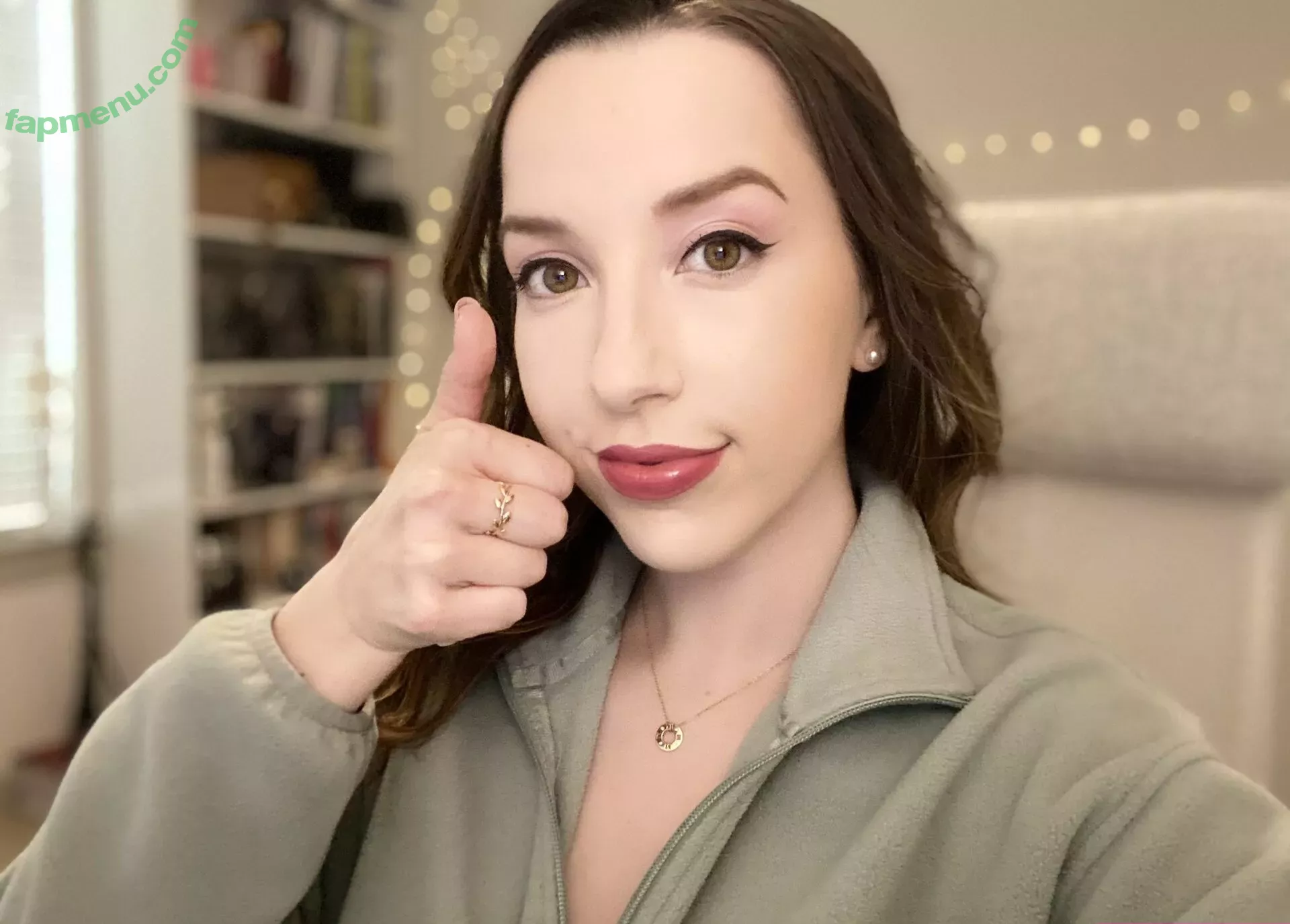 JackieMButler nude photo #0106 (JackieMButler)