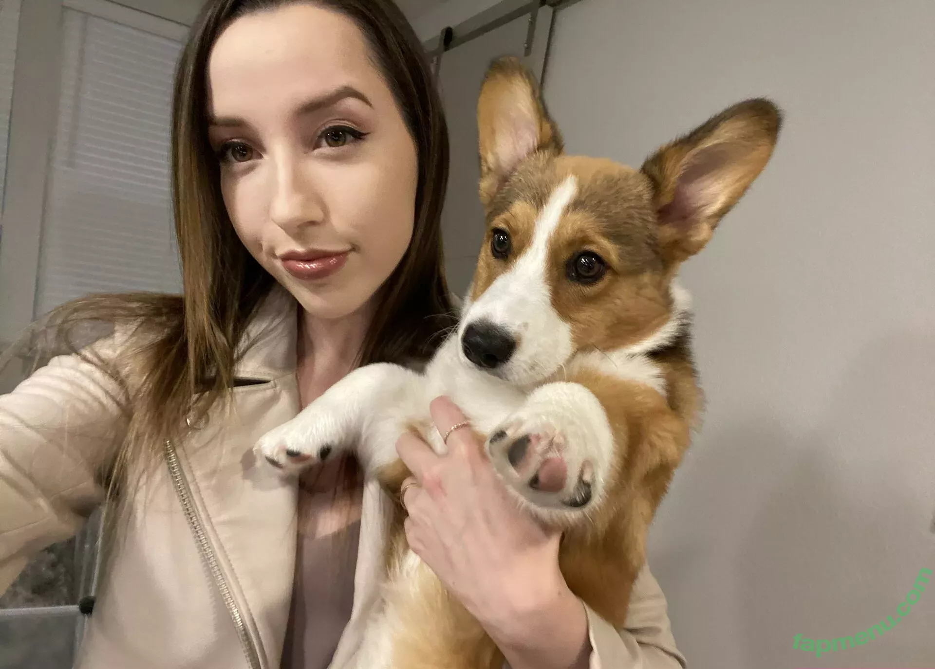 JackieMButler nude photo #0110 (JackieMButler)