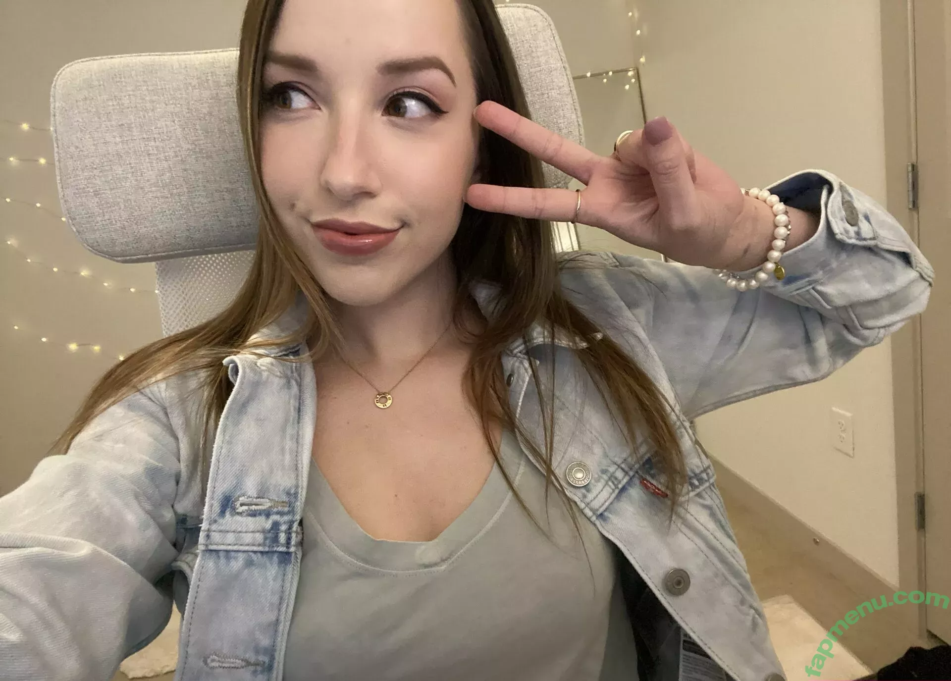 JackieMButler nude photo #0112 (JackieMButler)