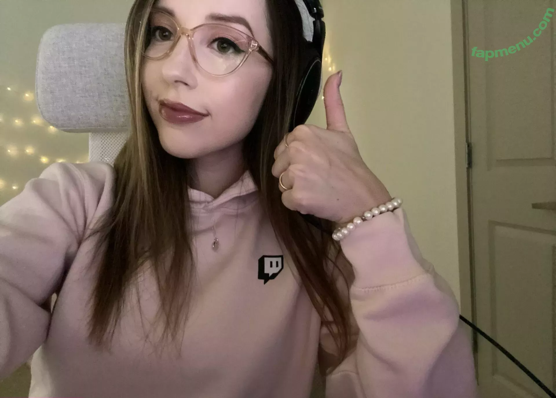 JackieMButler nude photo #0114 (JackieMButler)