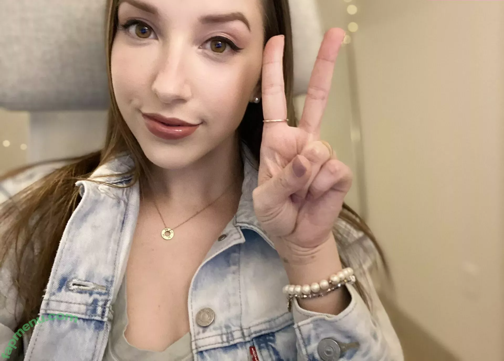 JackieMButler nude photo #0115 (JackieMButler)