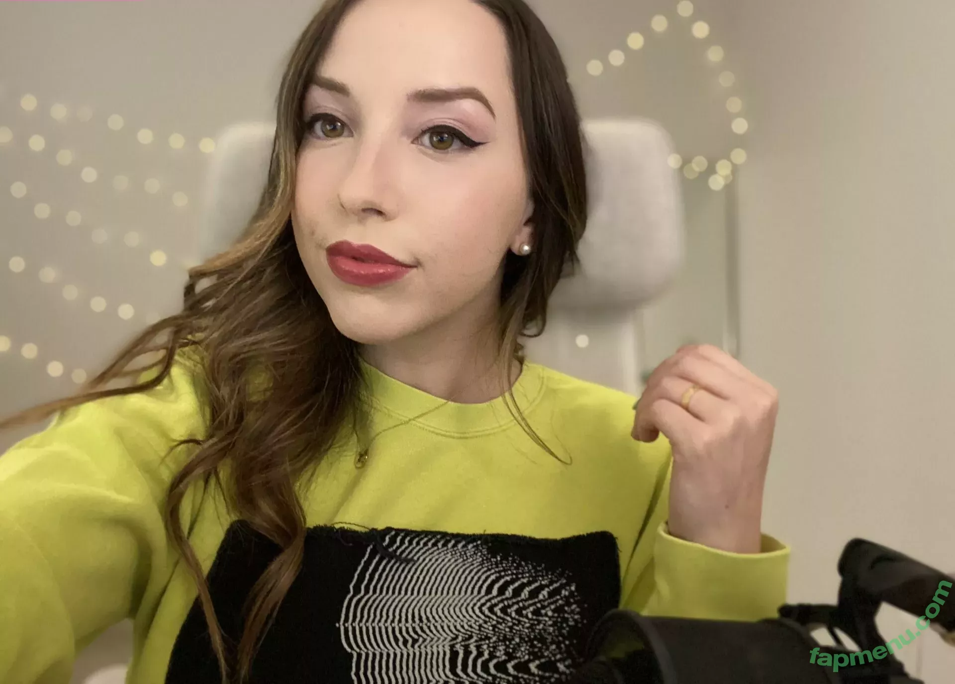 JackieMButler nude photo #0128 (JackieMButler)