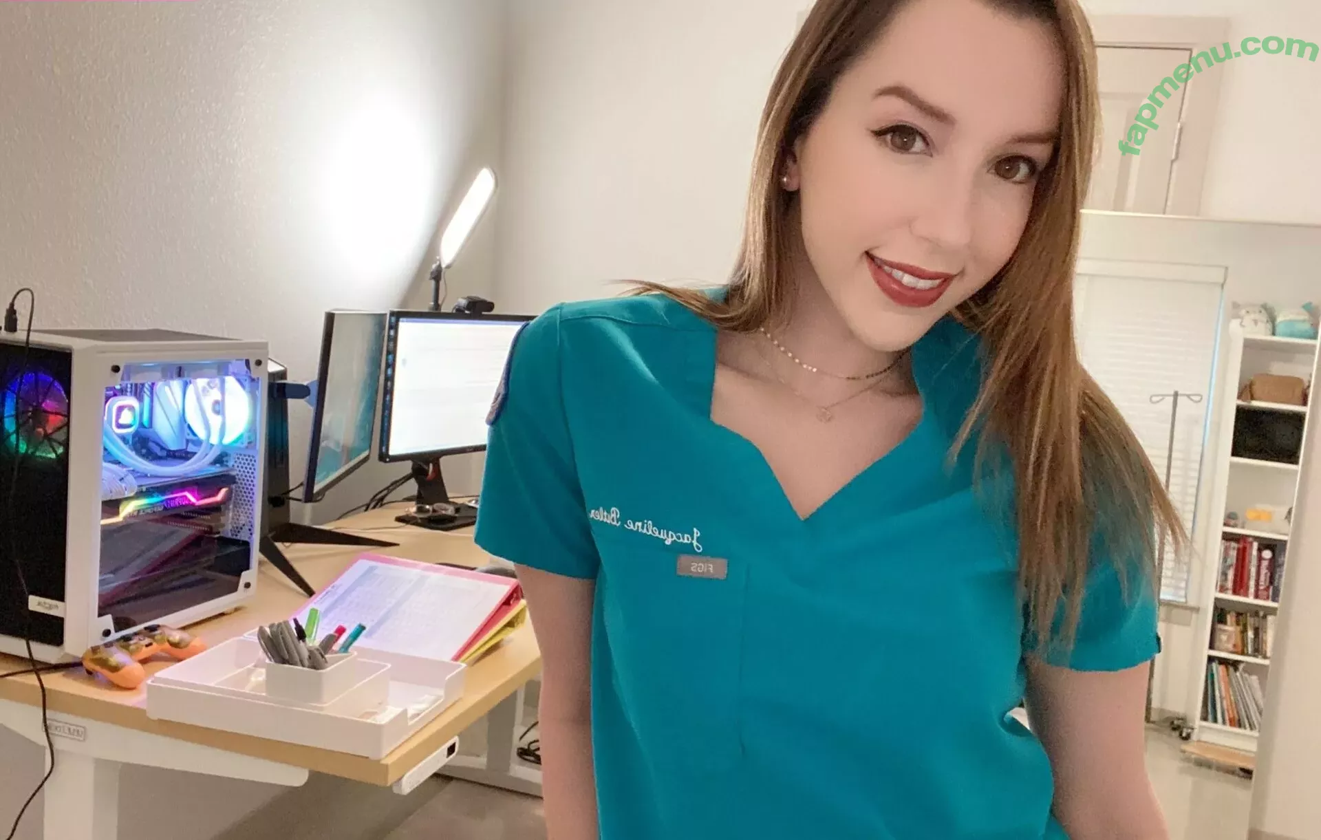 JackieMButler nude photo #0197 (JackieMButler)