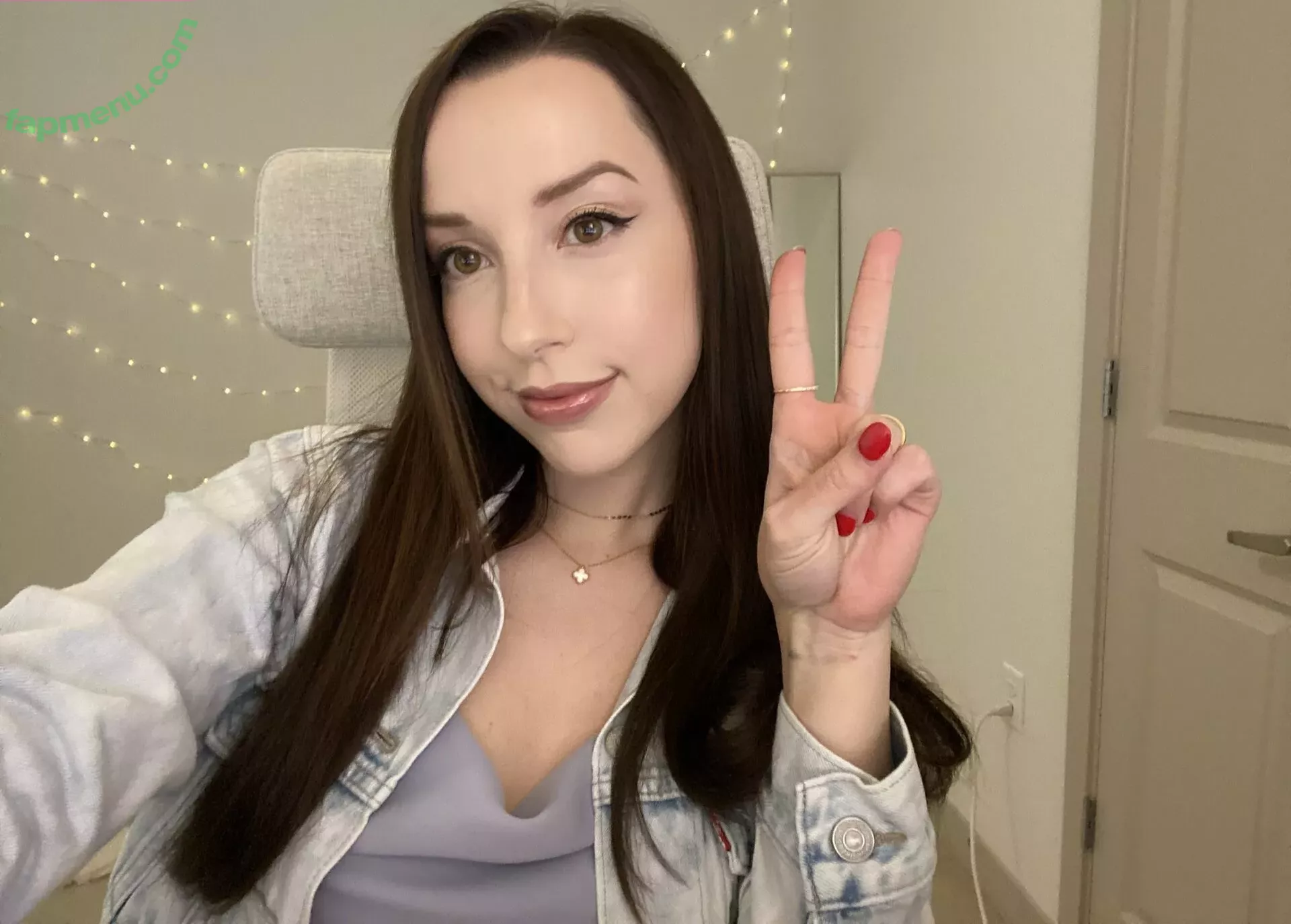 JackieMButler nude photo #0255 (JackieMButler)