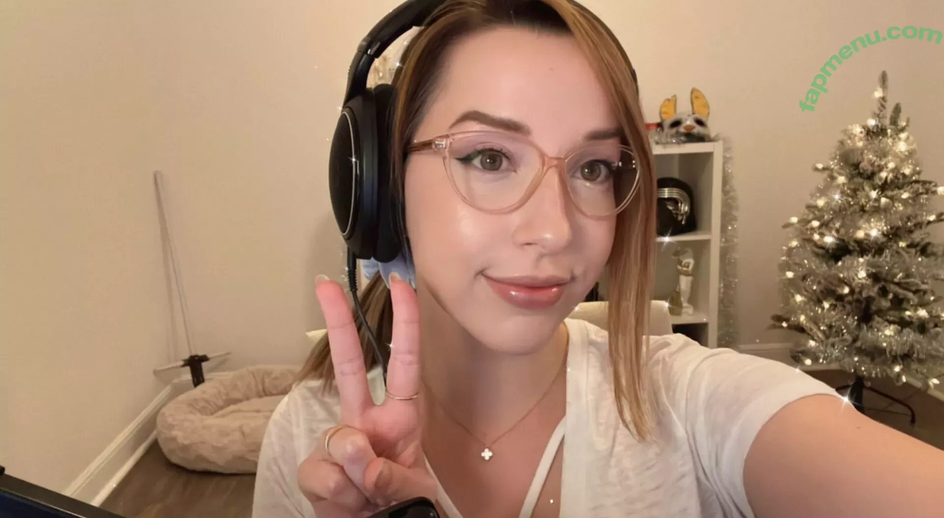 JackieMButler nude photo #0346 (JackieMButler)