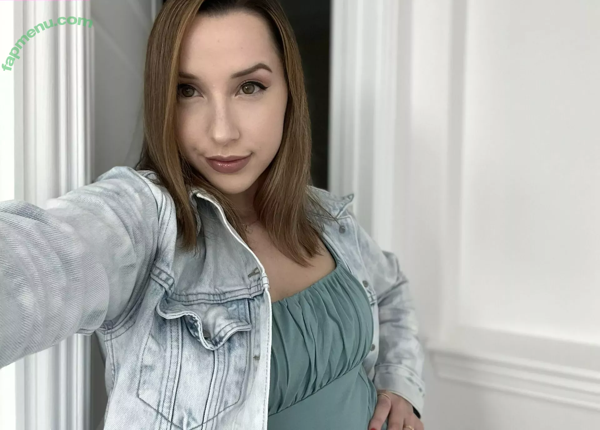 JackieMButler nude photo #0347 (JackieMButler)