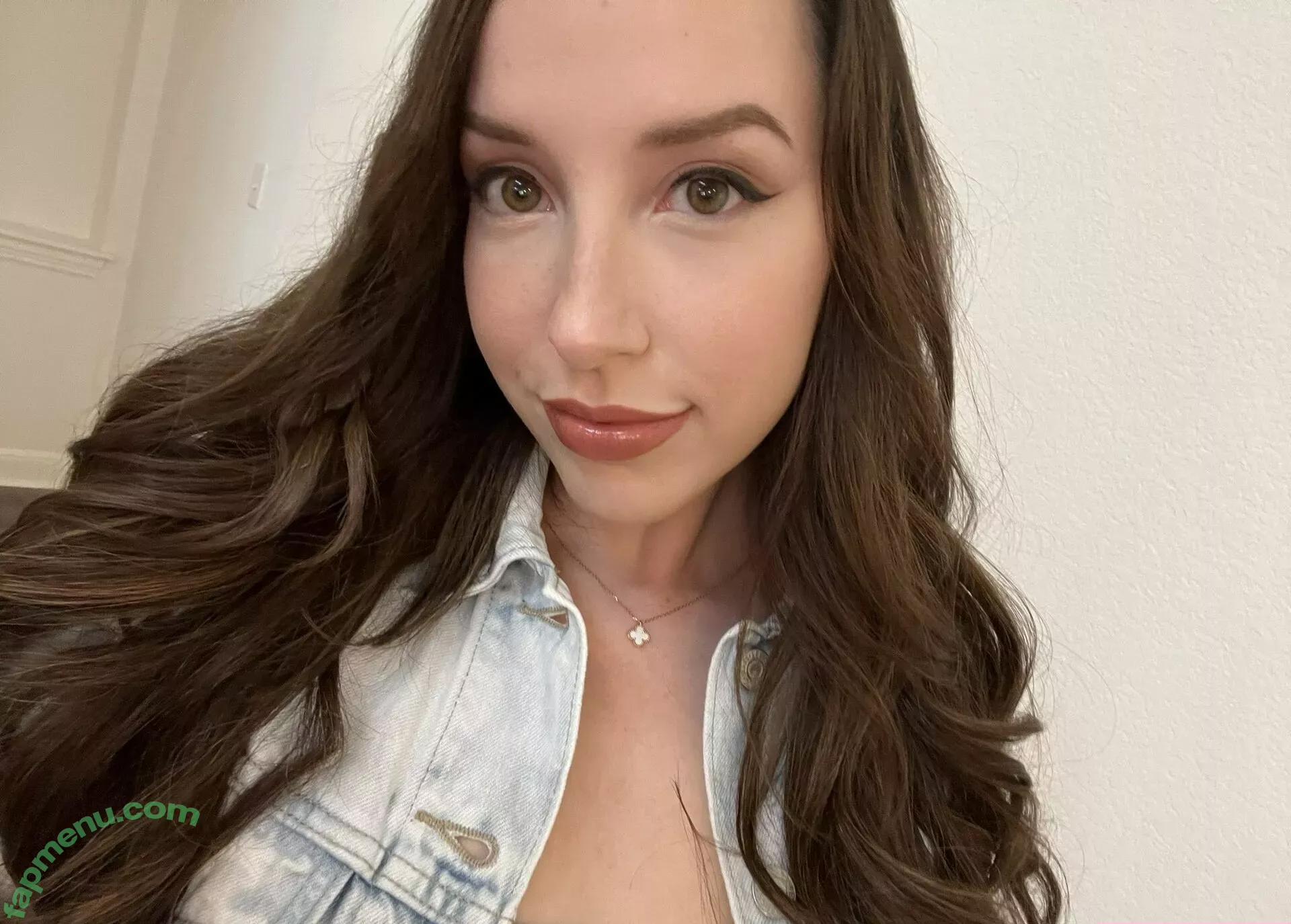 JackieMButler nude photo #0351 (JackieMButler)