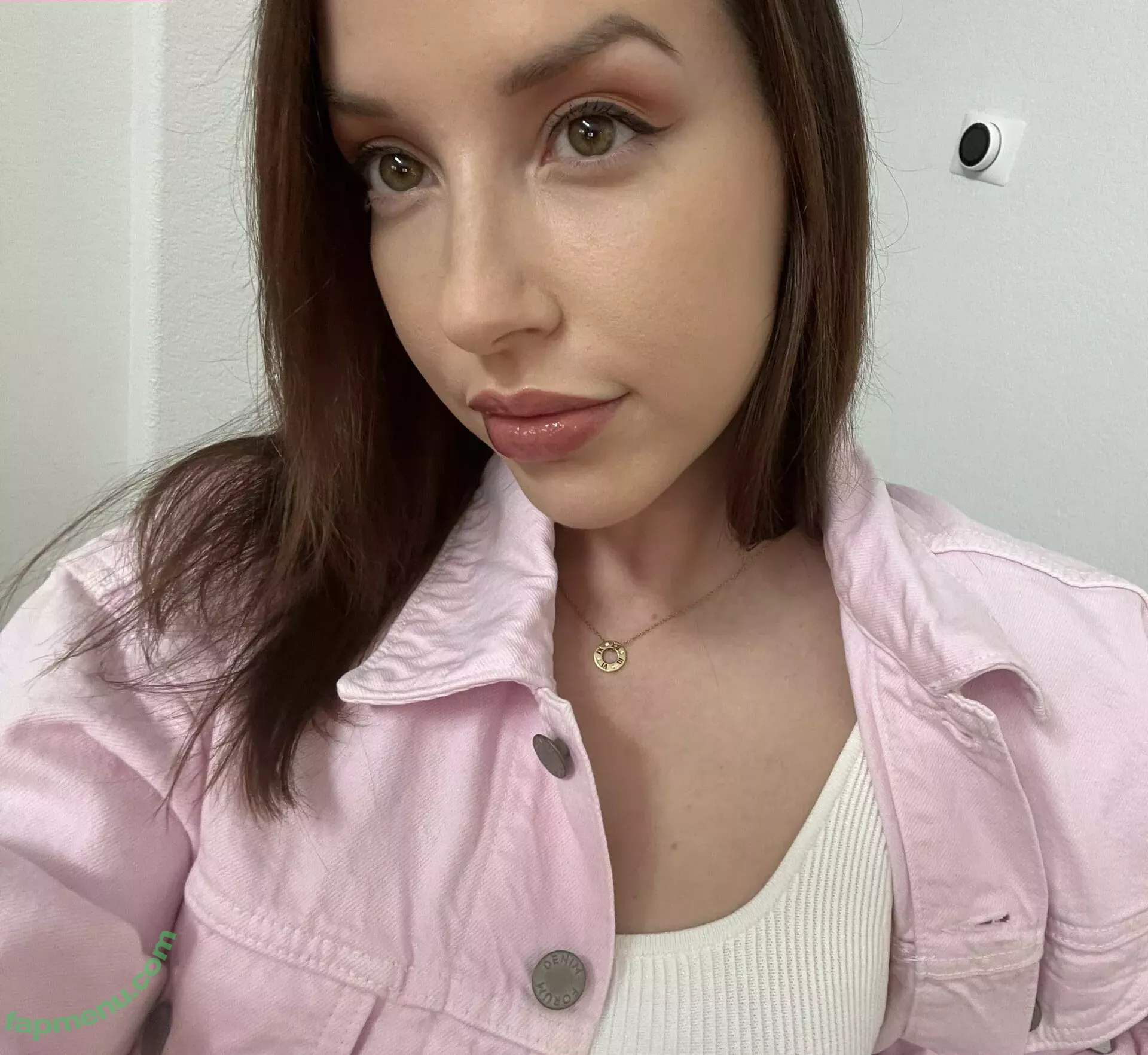 JackieMButler nude photo #0388 (JackieMButler)