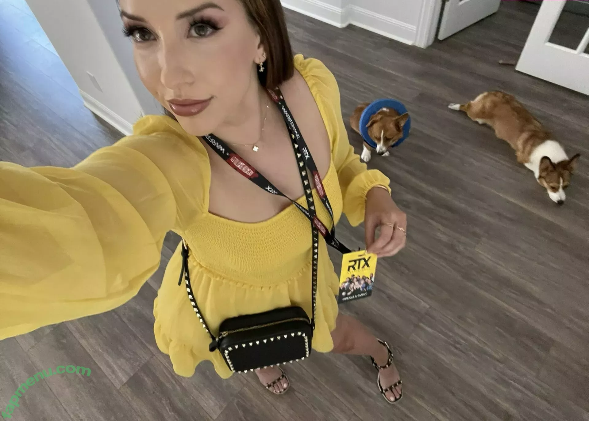 JackieMButler nude photo #0424 (JackieMButler)